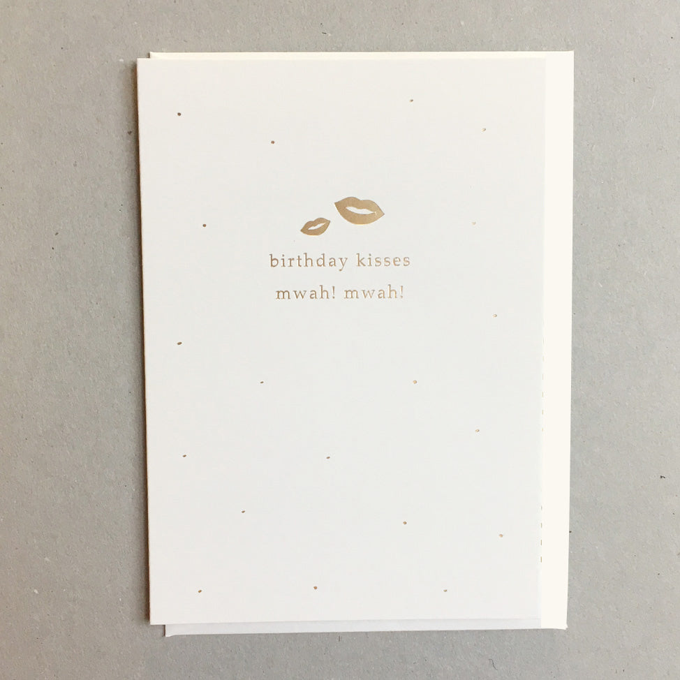 Birthday Kisses Mwah SPA04